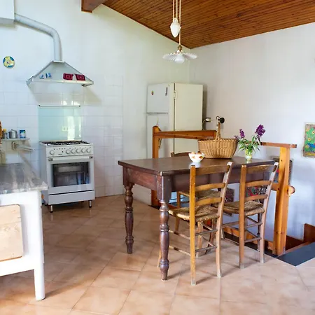 Borgo Antico 펜션 Carpasio