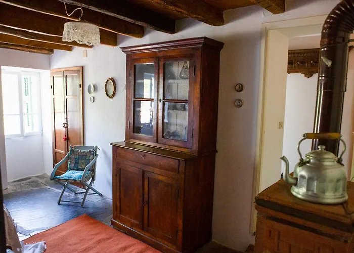 Borgo Antico * Carpasio